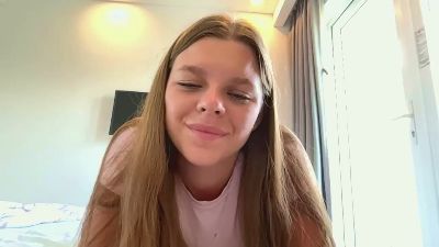 LeomaLautieri live cam on Cam4