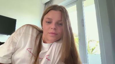 LeomaLautieri live cam on Cam4