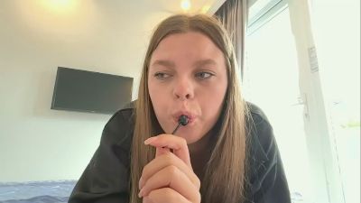 LeomaLautieri live cam on Cam4