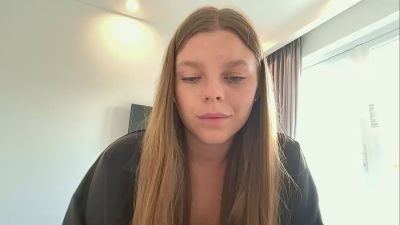 LeomaLautieri live cam on Cam4