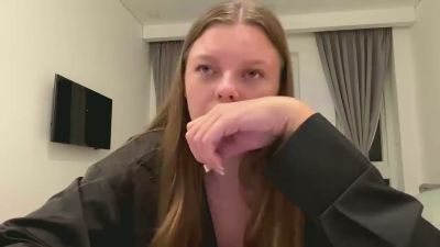 LeomaLautieri live cam on Cam4