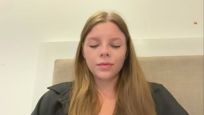 LeomaLautieri live cam on Cam4