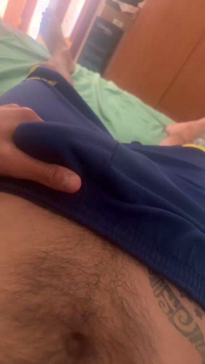 Leon1re live cam on Cam4