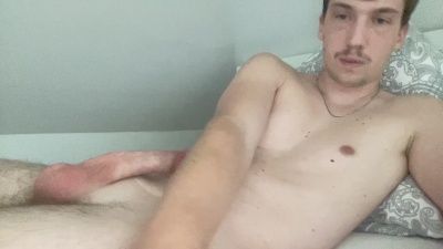 LeonToPlay live cam on Cam4