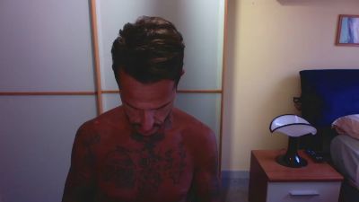 Leonard2588 live cam on Cam4