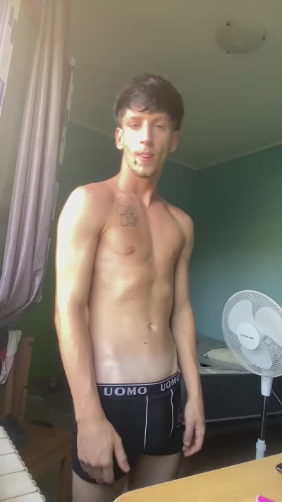 Leonardo250606 live cam on Cam4