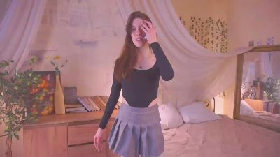LeonidaYilma live cam on Cam4