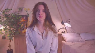 LeonidaYilma live cam on Cam4