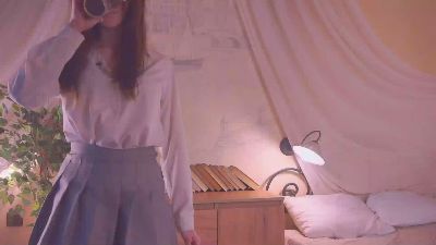 LeonidaYilma live cam on Cam4
