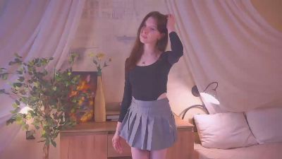 LeonidaYilma live cam on Cam4