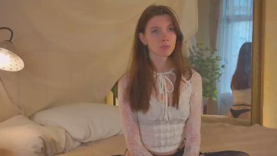 LeonidaYilma live cam on Cam4