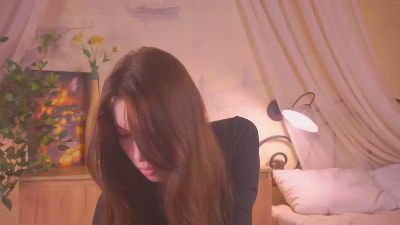 LeonidaYilma live cam on Cam4