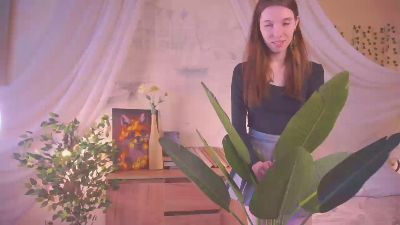 LeonidaYilma live cam on Cam4