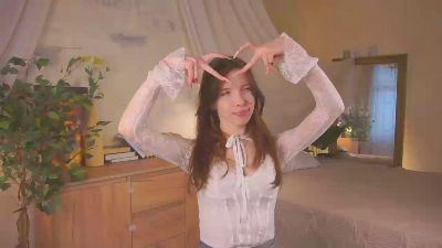 LeonidaYilma live cam on Cam4