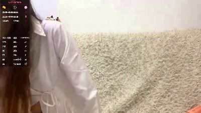 LeonorStudwell live cam on Cam4