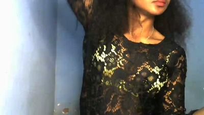 Leonynda_1 live cam on Cam4