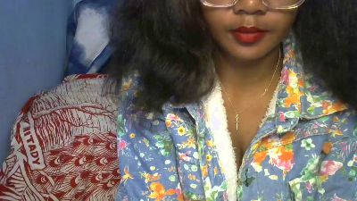 Leonynda_1 live cam on Cam4