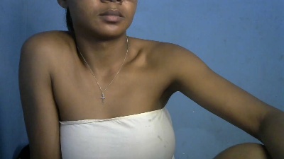 Leonynda_1 live cam on Cam4