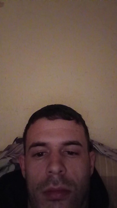 Leoo2277 live cam on Cam4