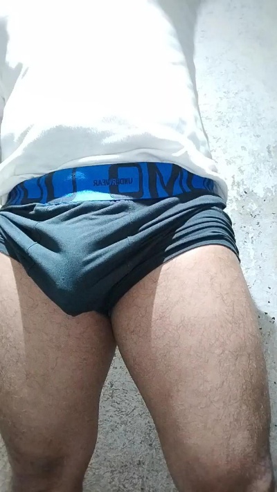 Leoon5 live cam on Cam4