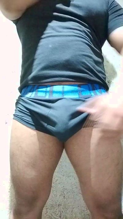 Leoon5 live cam on Cam4