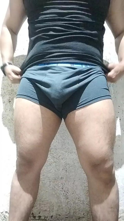 Leoon5 live cam on Cam4