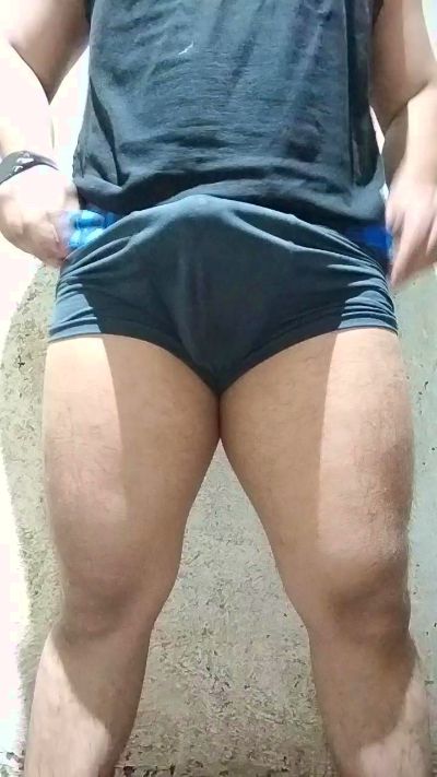 Leoon5 live cam on Cam4