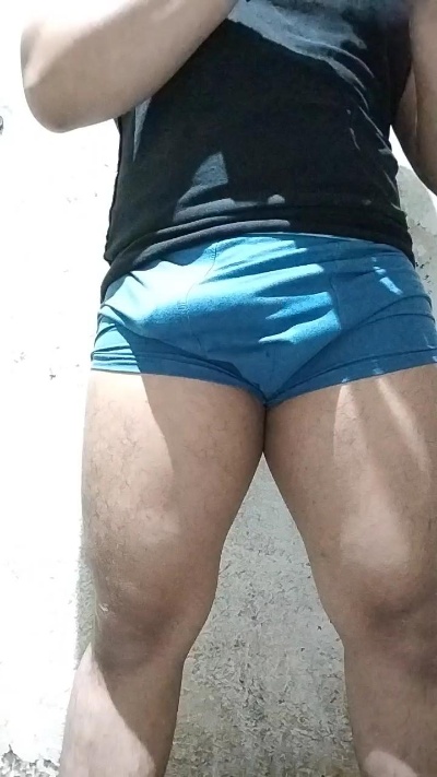 Leoon5 live cam on Cam4