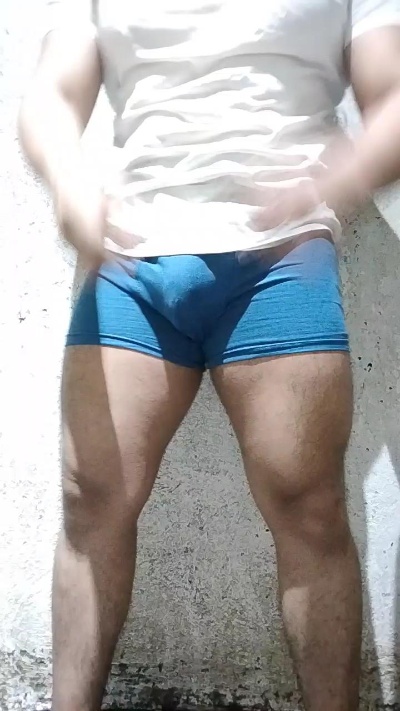 Leoon5 live cam on Cam4