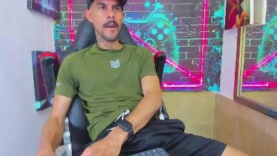 LeosVesper_ live cam on Cam4