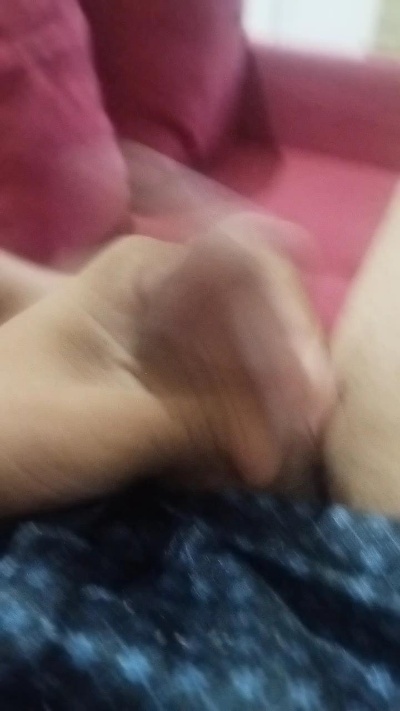 Leozinho188 live cam on Cam4