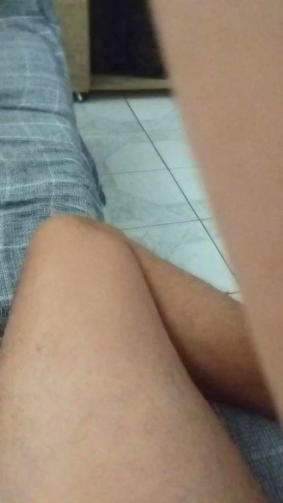 Leozinho188 live cam on Cam4