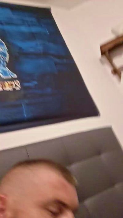 Lescochonoux live cam on Cam4