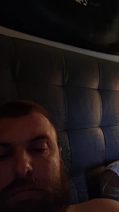 Lescochonoux live cam on Cam4