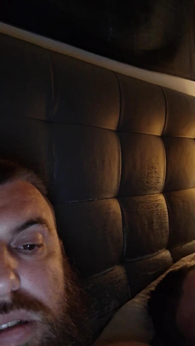 Lescochonoux live cam on Cam4
