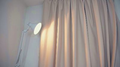 LeshaKahre live cam on Cam4