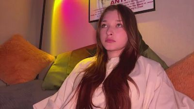 Profile and Statistics for LesleeWence on Cam4
