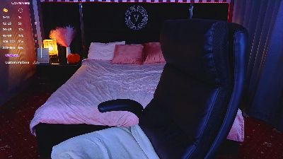 LessyShy live cam on Cam4