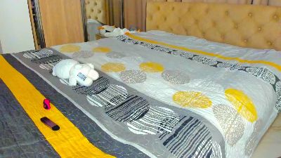 Lesyalis live cam on Cam4