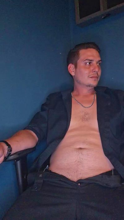 LetMeSpank69 live cam on Cam4