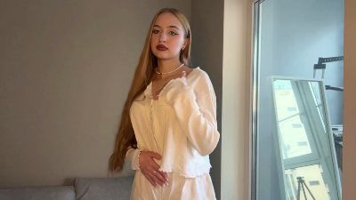 LethaCamisa live cam on Cam4