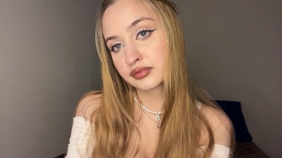 LethaCamisa live cam on Cam4