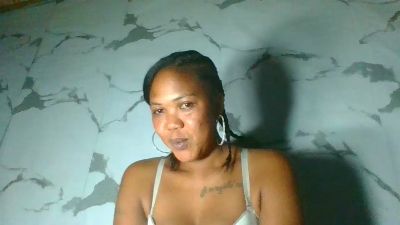 Letitia95 live cam on Cam4