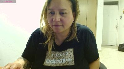 LetsGo_Zarcley live cam on Cam4