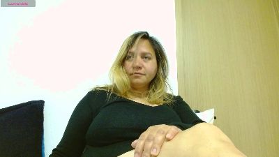 LetsGo_Zarcley live cam on Cam4
