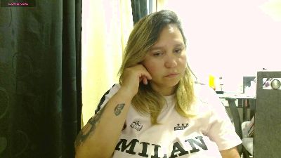 LetsGo_Zarcley live cam on Cam4