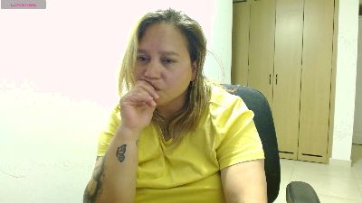 LetsGo_Zarcley live cam on Cam4