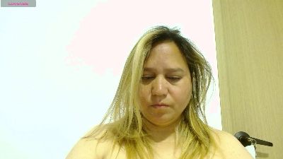 LetsGo_Zarcley live cam on Cam4