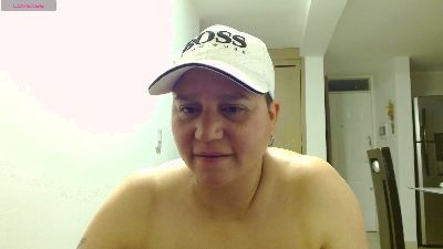 LetsGo_Zarcley live cam on Cam4