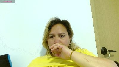 LetsGo_Zarcley live cam on Cam4